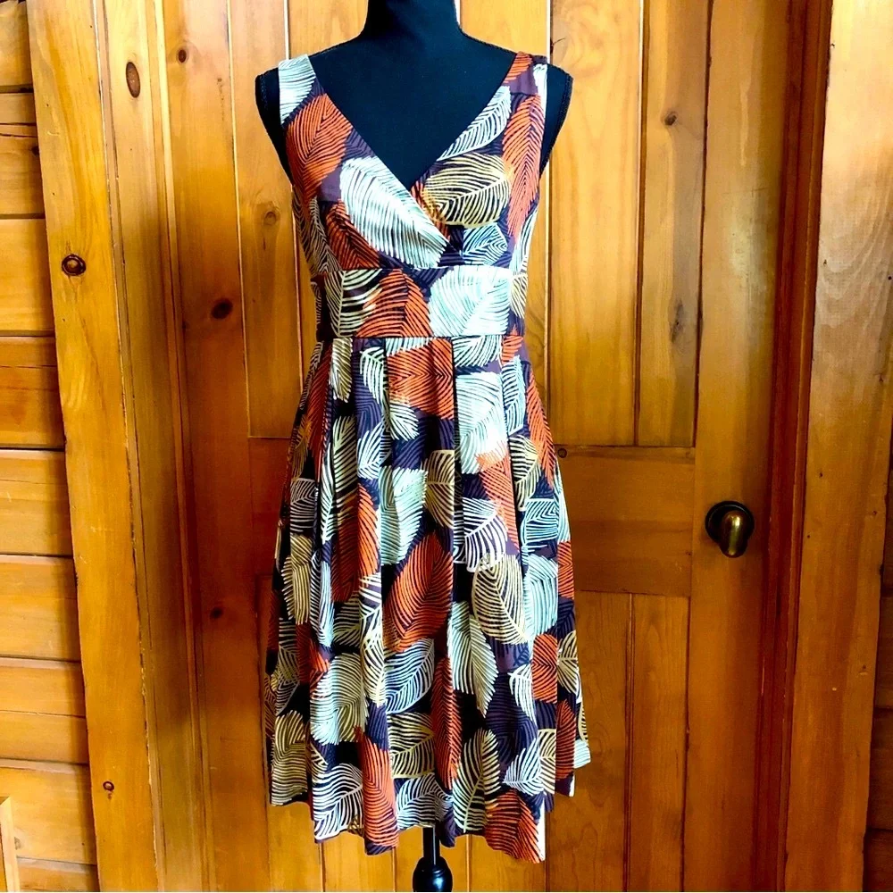 LONDON TIMES Sleeveless V-neck Fit-and-Flare Dress Lightweight Autumn Fall (2)